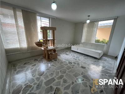Casa de 4 alcobas en venta en El Verguel, Ibagué, 460 m² · foto 18 de 19