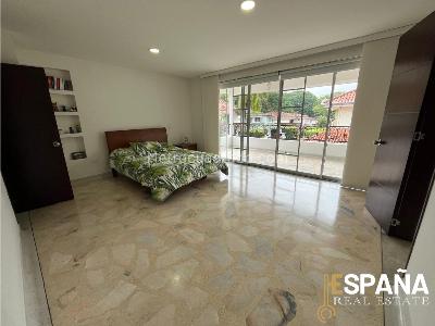 Casa de 4 alcobas en venta en El Verguel, Ibagué, 460 m² · foto 8 de 19