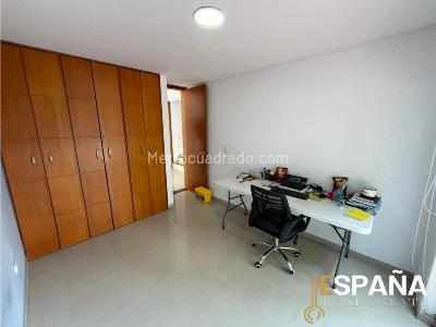 Casa de 4 alcobas en venta en Hipodromo, Ibagué, 222 m² · foto 2 de 20