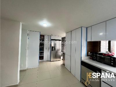 Apartamento en venta en Santa Barbara, Bogotá · foto 4 de 20