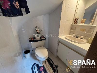 Apartamento en venta en Santa Barbara, Bogotá · foto 8 de 20