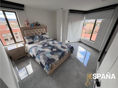 Apartamento de 5 alcobas en venta en La Calleja, Bogotá, 240 m² · foto 5 de 20