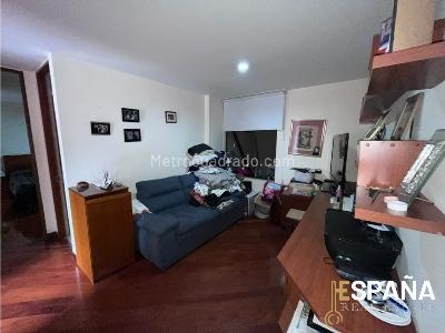 Apartamento en venta en Lagos De Cordoba, Bogotá · foto 6 de 20