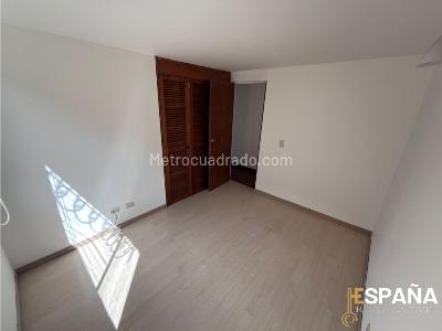 Casa de 3 alcobas en venta en Portales Del Norte, Bogotá, 85 m² · foto 4 de 19