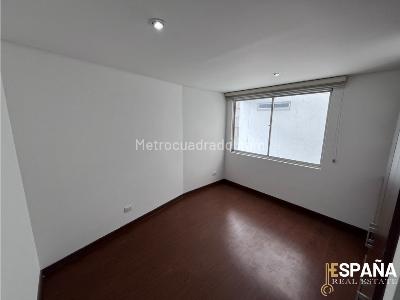 Apartamento en venta en San Miguel, Bogotá · foto 2 de 14