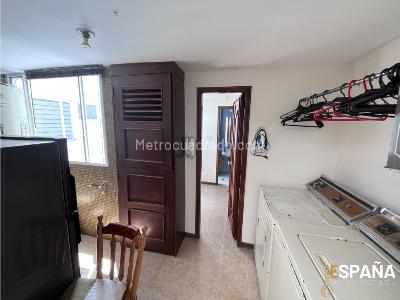 Apartamento en venta en Santa Barbara, Bogotá · foto 11 de 19