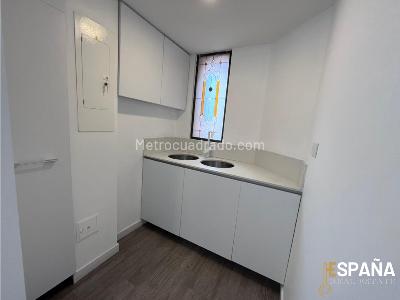 Apartamento de 4 alcobas en venta en El Castillo, Bogotá, 362 m² · foto 5 de 20