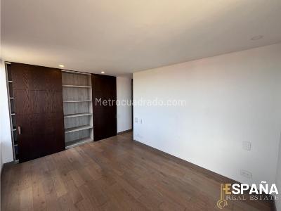 Apartamento de 3 alcobas en venta en La Esperanza Norte, Bogotá, 158 m² · foto 13 de 20