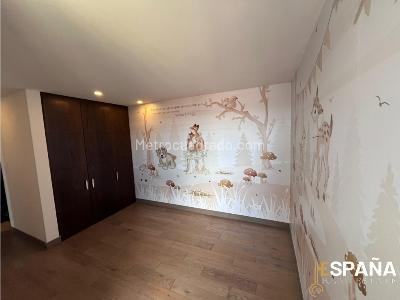 Apartamento de 3 alcobas en venta en La Esperanza Norte, Bogotá, 158 m² · foto 6 de 20