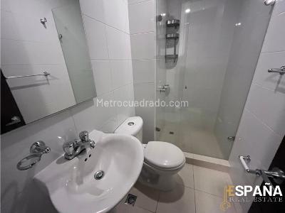 Apartamento de 3 alcobas en venta en La Esperanza Norte, Bogotá, 158 m² · foto 7 de 20