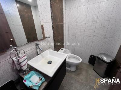 Casa en venta en Cedritos, Bogotá · foto 5 de 13