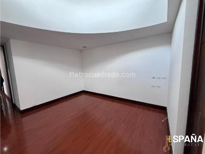 Apartamento de 3 alcobas en venta en Molinos Norte, Bogotá, 390 m² · foto 12 de 20