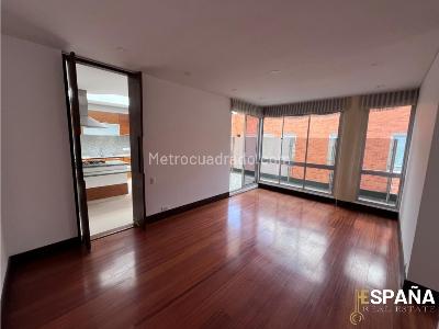 Apartamento de 3 alcobas en venta en Molinos Norte, Bogotá, 390 m² · foto 5 de 20