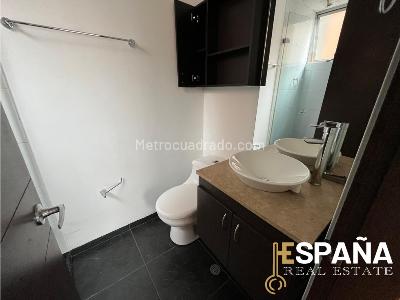 Apartaestudio en venta en El Contador, Bogotá, 52 m² · foto 3 de 11