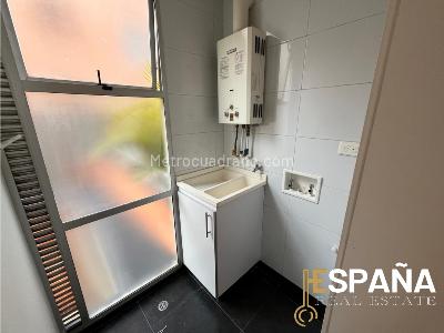 Apartaestudio en venta en El Contador, Bogotá, 52 m² · foto 5 de 11