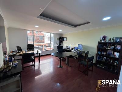 Casa de 3 alcobas en venta en Normandia, Bogotá, 360 m² · foto 16 de 20