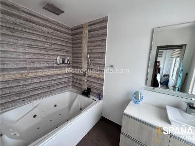 Casa de 3 alcobas en venta en Normandia, Bogotá, 360 m² · foto 18 de 20