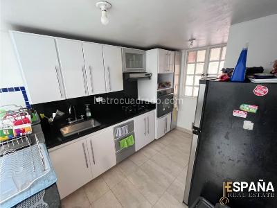 Casa en venta en Cedritos, Bogotá · foto 5 de 18