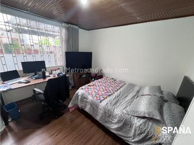 Casa de 4 alcobas en venta en Santa Rosa, Bogotá, 232 m² · foto 12 de 20
