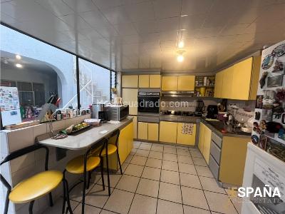 Casa de 4 alcobas en venta en Santa Rosa, Bogotá, 232 m² · foto 4 de 20