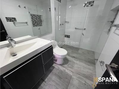 Apartaestudio en venta en Santa Bibiana Norte, Bogotá, 56 m² · foto 2 de 15