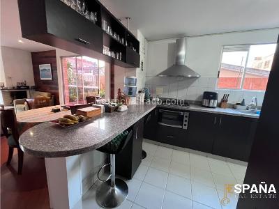 Apartamento en venta en Contador, Bogotá · foto 3 de 20