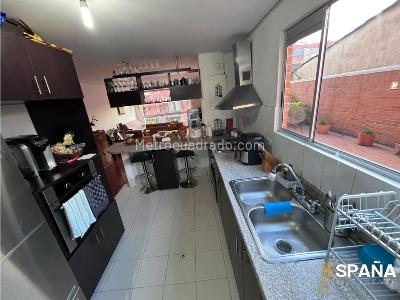 Apartamento en venta en Contador, Bogotá · foto 7 de 20