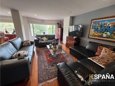 Apartamento de 4 alcobas en venta en Santa Ana Occidental, Bogotá, 145 m² · foto 2 de 20