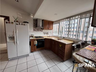 Apartamento de 4 alcobas en venta en Gran America, Bogotá, 135 m² · foto 2 de 20