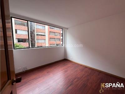 Apartamento de 3 alcobas en venta en Santa Bibiana Norte, Bogotá, 108 m² · foto 3 de 20