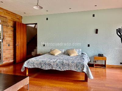 Casa de 4 alcobas en venta en Villas De La Candelaria, Envigado, 595 m² · foto 16 de 20