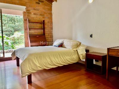 Casa de 4 alcobas en venta en Villas De La Candelaria, Envigado, 595 m² · foto 8 de 20