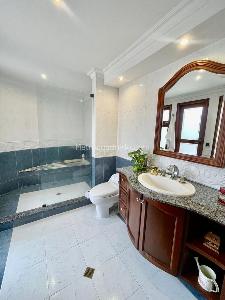 Casa de 5 alcobas en venta en La Calera, Medellín, 634 m² · foto 18 de 20