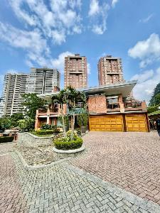 Casa de 5 alcobas en venta en La Calera, Medellín, 634 m² · foto 5 de 20