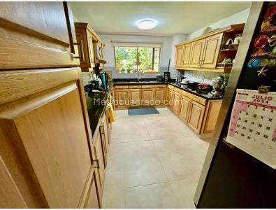 Apartamento en venta en Alejandria, Medellín · foto 3 de 15