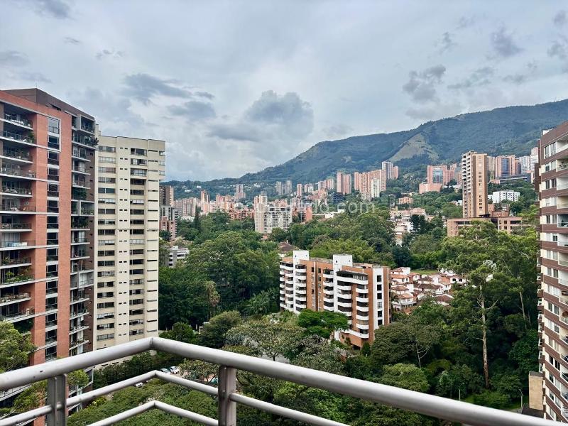 Apartamento en Venta, EL POBLADO, Medellín - Więcej