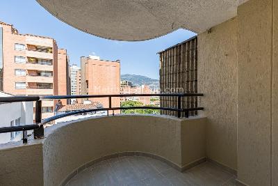 Apartamento en venta en Laureles, Medellín · foto 11 de 18