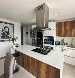 Apartamento en venta en Suramerica, Itagüí · foto 3 de 17