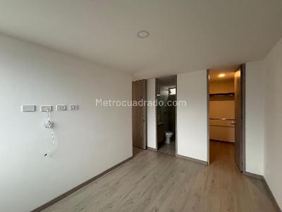 Apartamento en venta en Ciudad Coltejer, Itagüí · foto 3 de 13