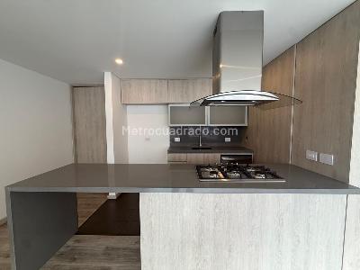 Apartamento de 2 alcobas en venta en Loma Padre Marianito, Medellín, 109 m² · foto 7 de 20