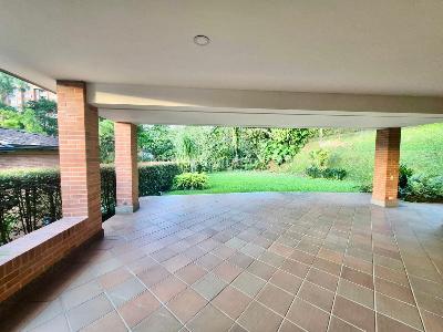 Casa de 4 alcobas en venta en Balcones De La Calera, Medellín, 293 m² · foto 15 de 20