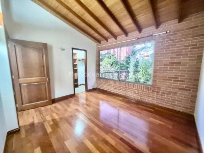 Casa de 4 alcobas en venta en Balcones De La Calera, Medellín, 293 m² · foto 4 de 20