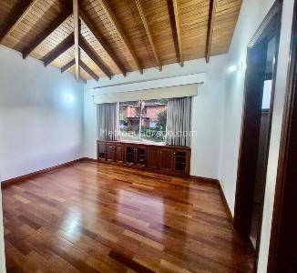 Casa de 4 alcobas en venta en Balcones De La Calera, Medellín, 293 m² · foto 8 de 20