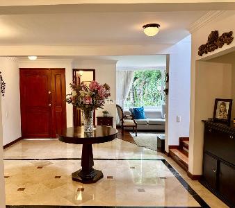 Casa de 5 alcobas en venta en La Abadia, Envigado, 272 m² · foto 18 de 20