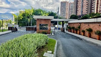 Apartamento de 3 alcobas en venta en Pilsen, Itagüí, 88 m² · foto 12 de 16