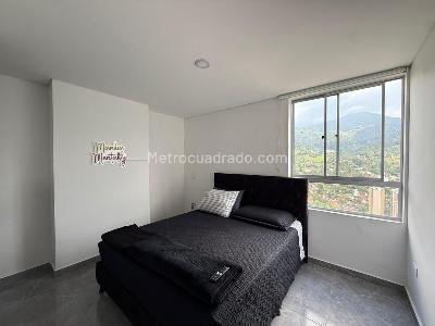 Apartamento de 3 alcobas en venta en La Doctora, Sabaneta, 74 m² · foto 13 de 20