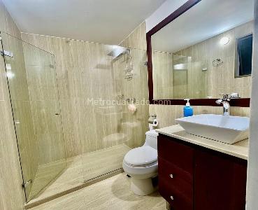 Casa de 5 alcobas en venta en El Poblado El Tesoro, Medellín, 480 m² · foto 13 de 20