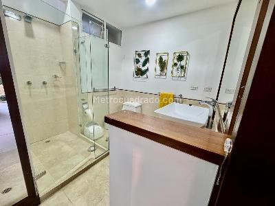 Casa de 5 alcobas en venta en El Poblado El Tesoro, Medellín, 480 m² · foto 18 de 20