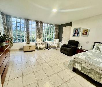 Casa de 5 alcobas en venta en El Poblado El Tesoro, Medellín, 480 m² · foto 8 de 20