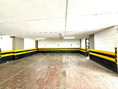 Apartamento de 3 alcobas en venta en Poblado San Lucas, Medellín, 410 m² · foto 16 de 20